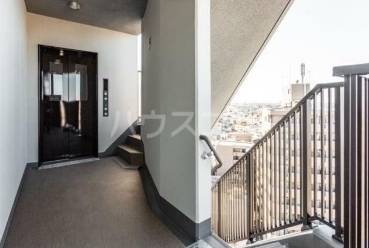 13/30 バルコニー