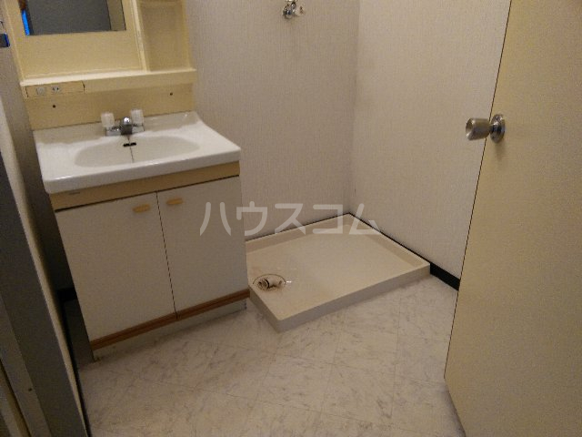 13/27 洗面