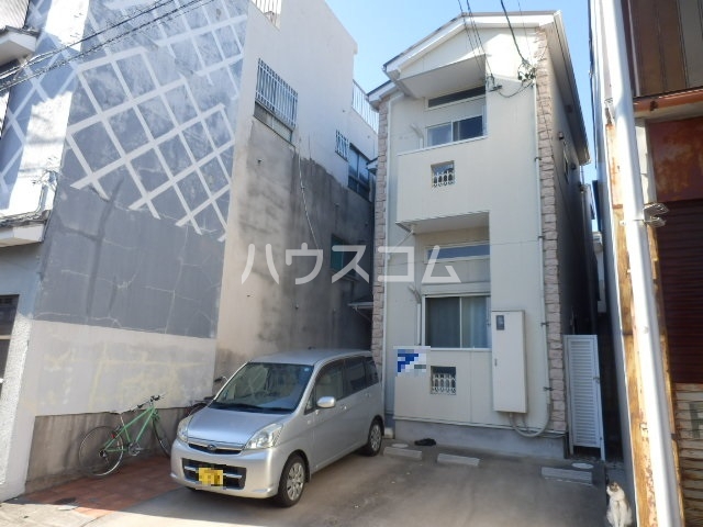 2/30 外観