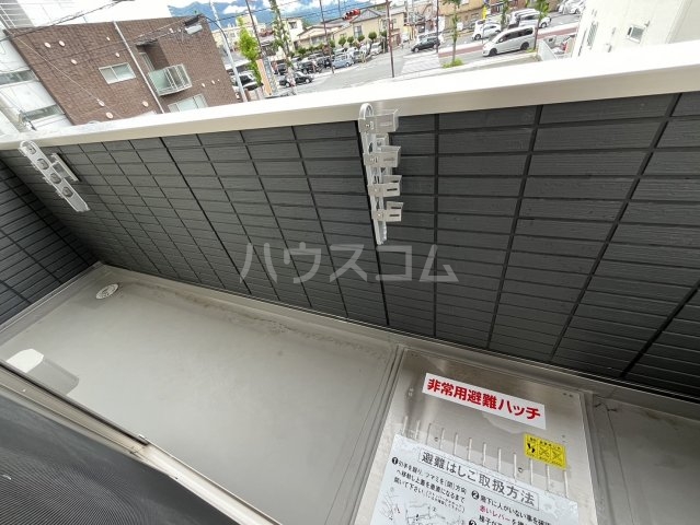 20/28 バルコニー