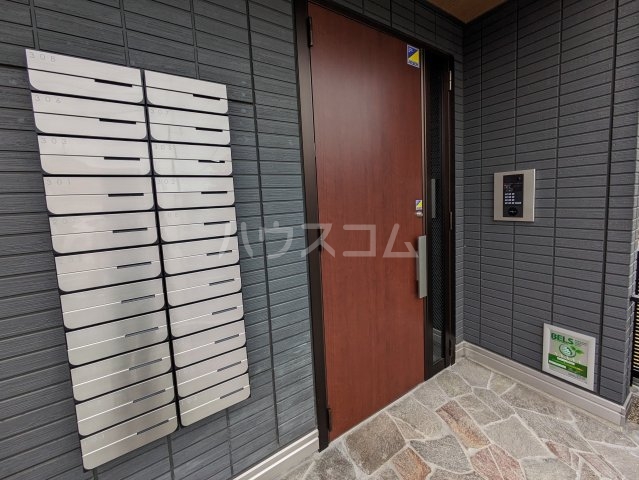 3/6 エントランス