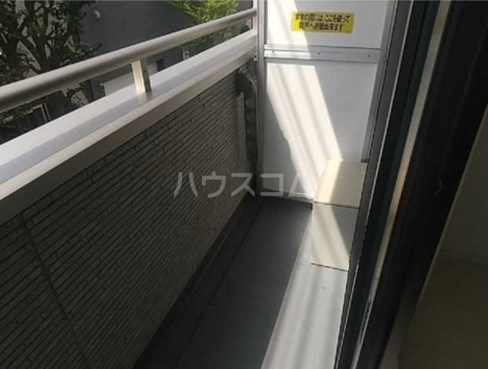 15/28 バルコニー
