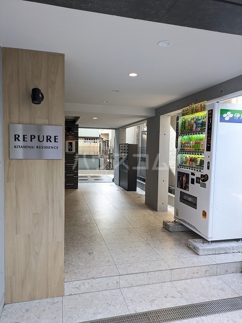 20/25 エントランス