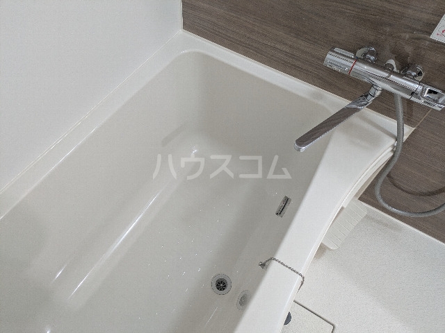 14/30 浴室
