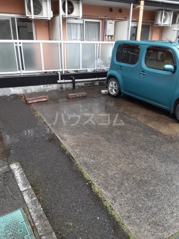 23/23 駐車場