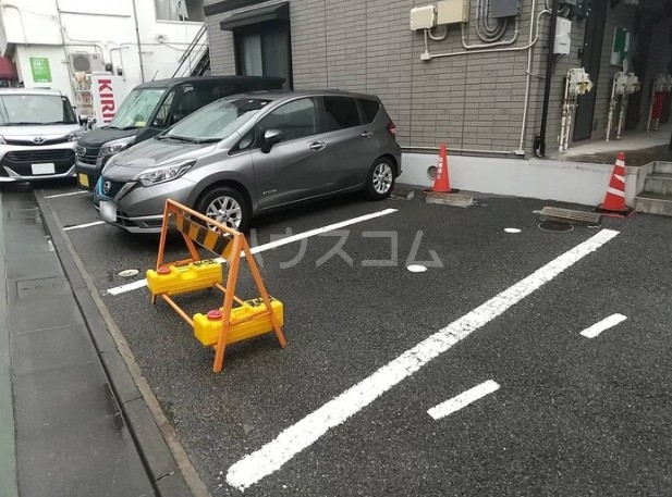 2/10 駐車場