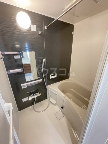 16/30 浴室