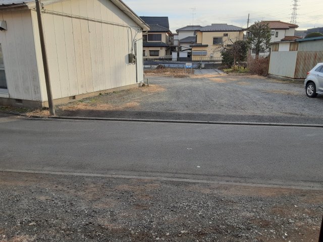 22/26 駐車場