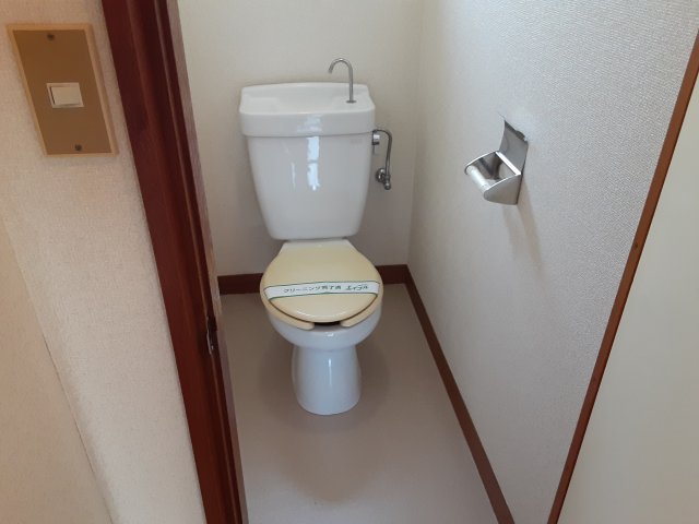16/26 トイレ