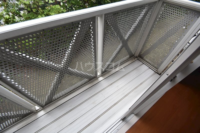 14/27 バルコニー