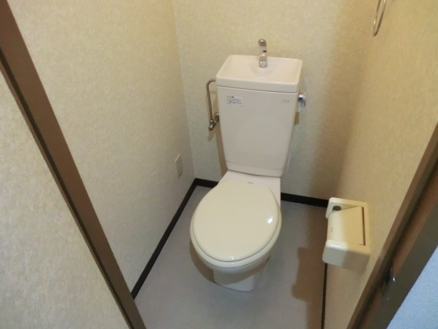 18/30 トイレ