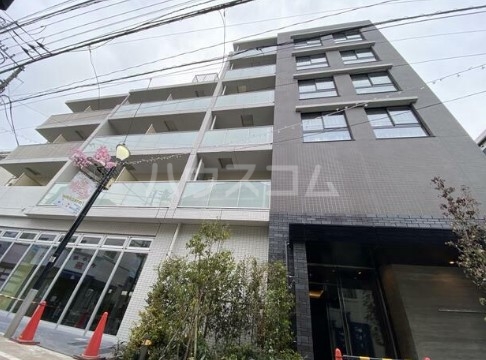 17/18 エントランス