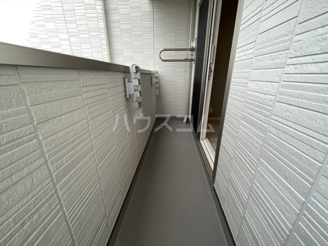 13/27 バルコニー