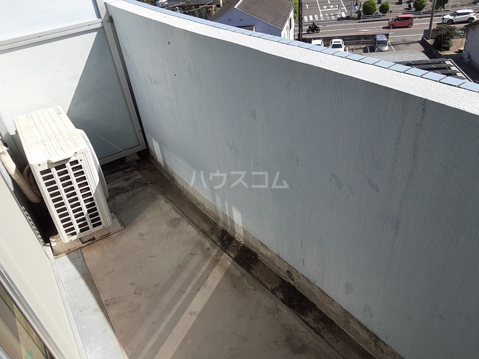 19/30 バルコニー