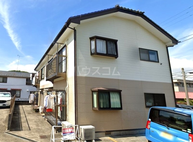 13/23 エントランス