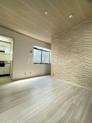 17/20 エントランス