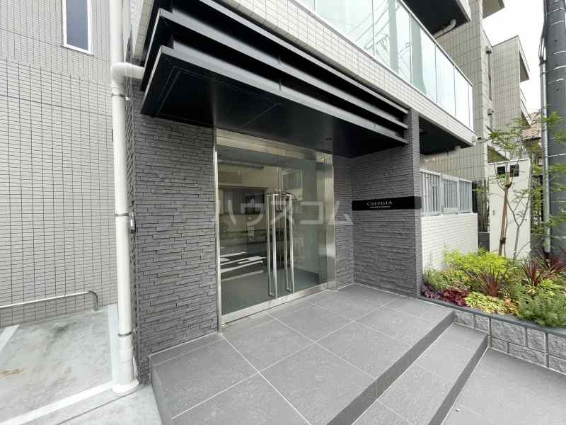 20/30 エントランス