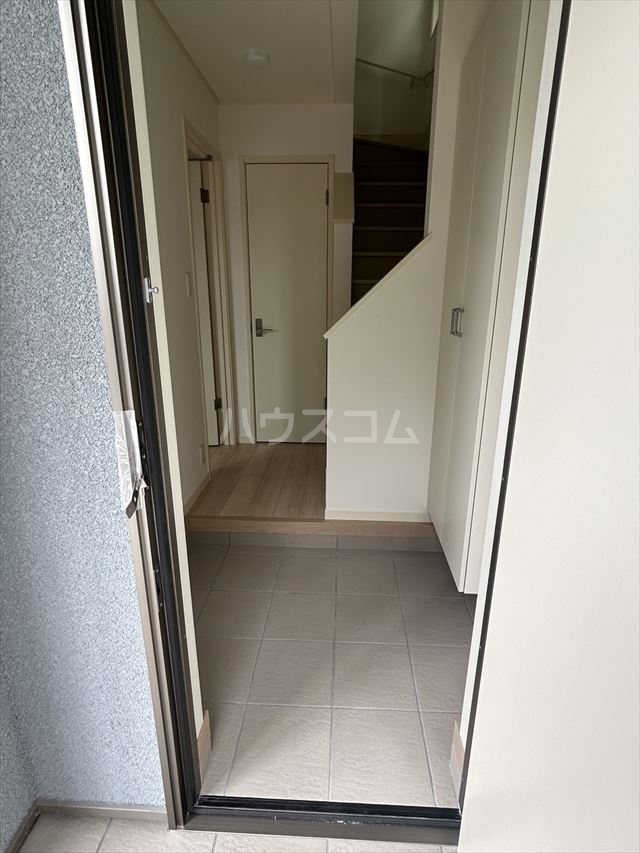 15/30 玄関