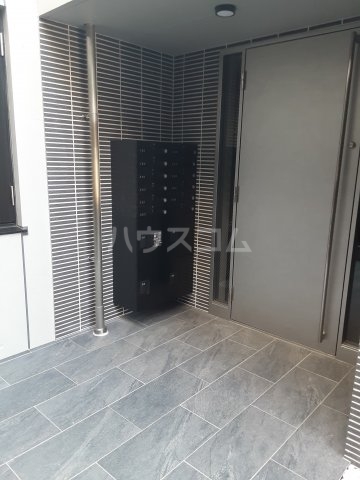 3/7 エントランス