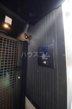 13/21 エントランス