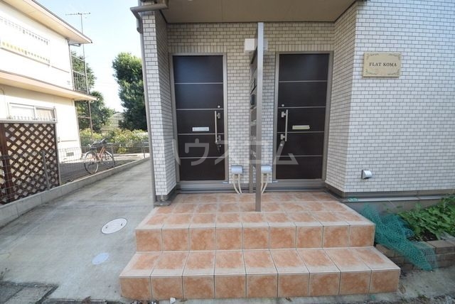 14/25 エントランス