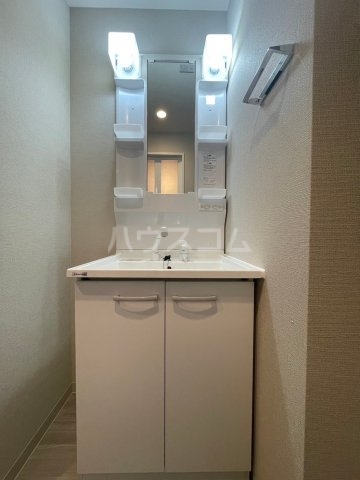 13/30 洗面