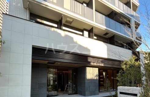 15/21 エントランス