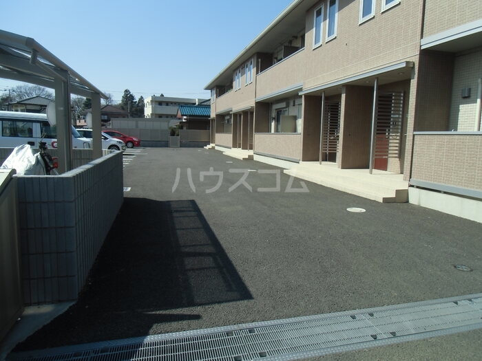 15/16 エントランス