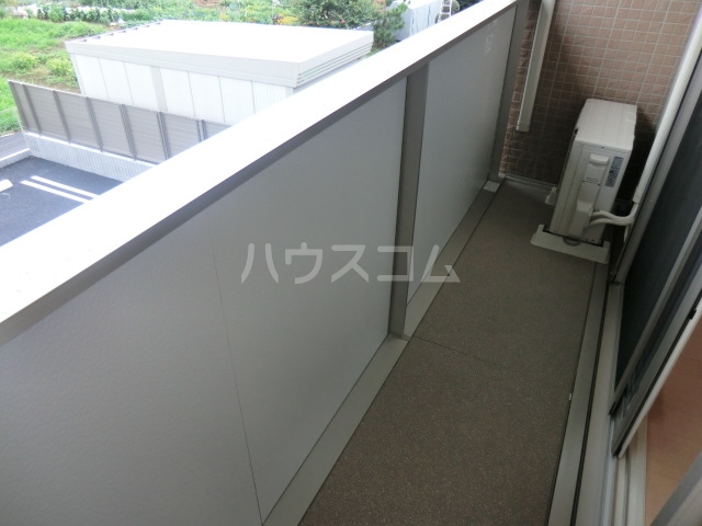 16/20 バルコニー