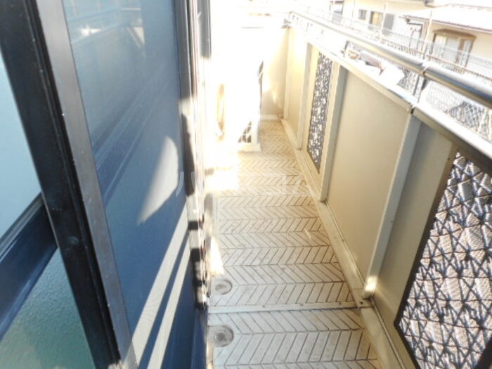 13/26 バルコニー