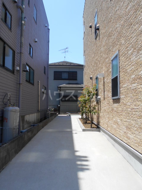 21/29 駐車場