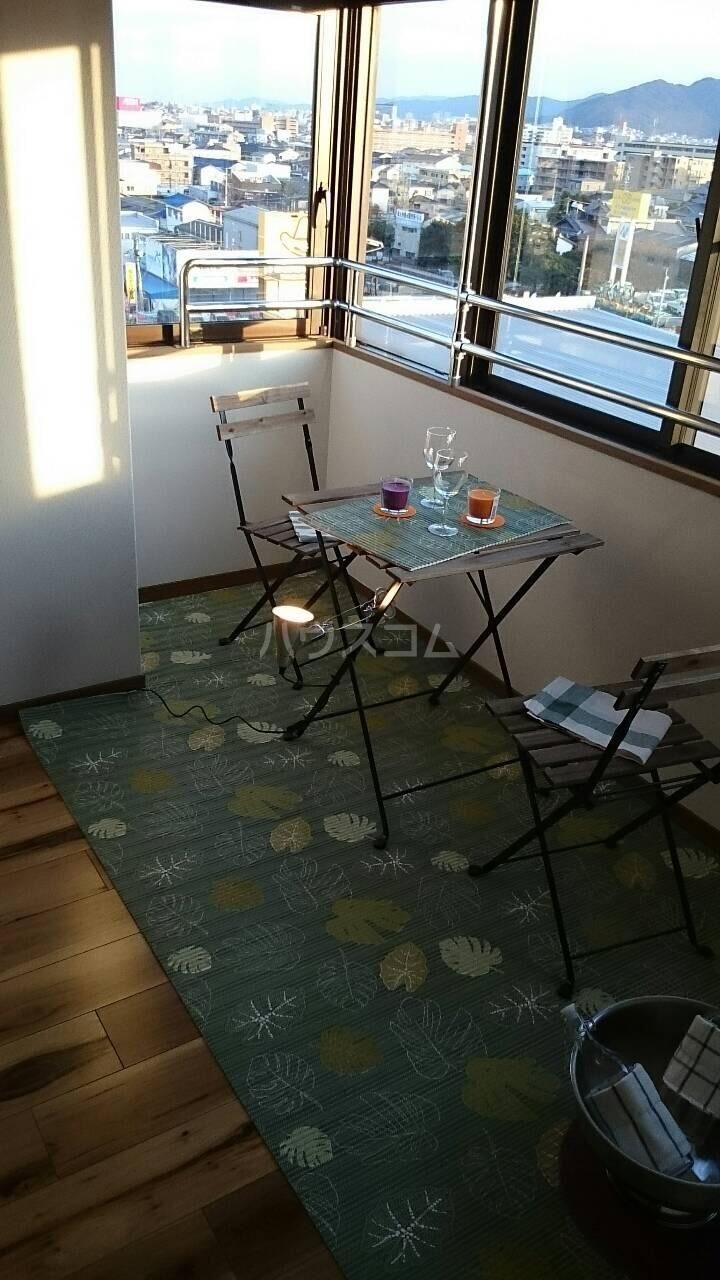 14/22 バルコニー