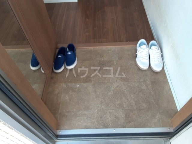 5/19 玄関