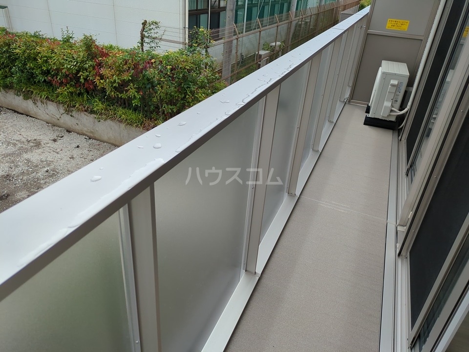 23/30 バルコニー
