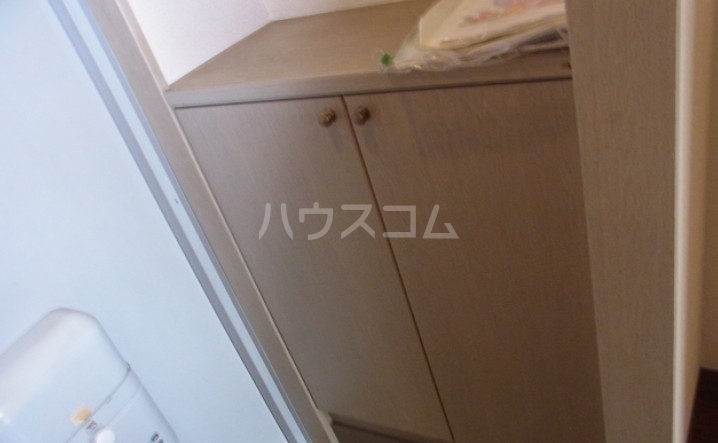 2/4 エントランス