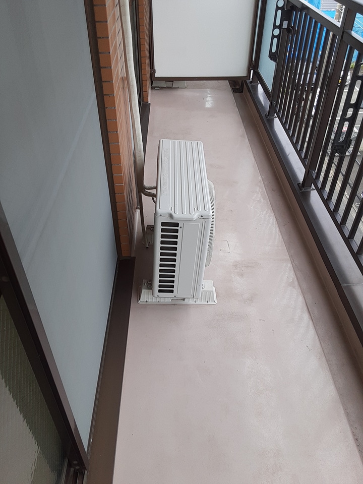 19/30 バルコニー