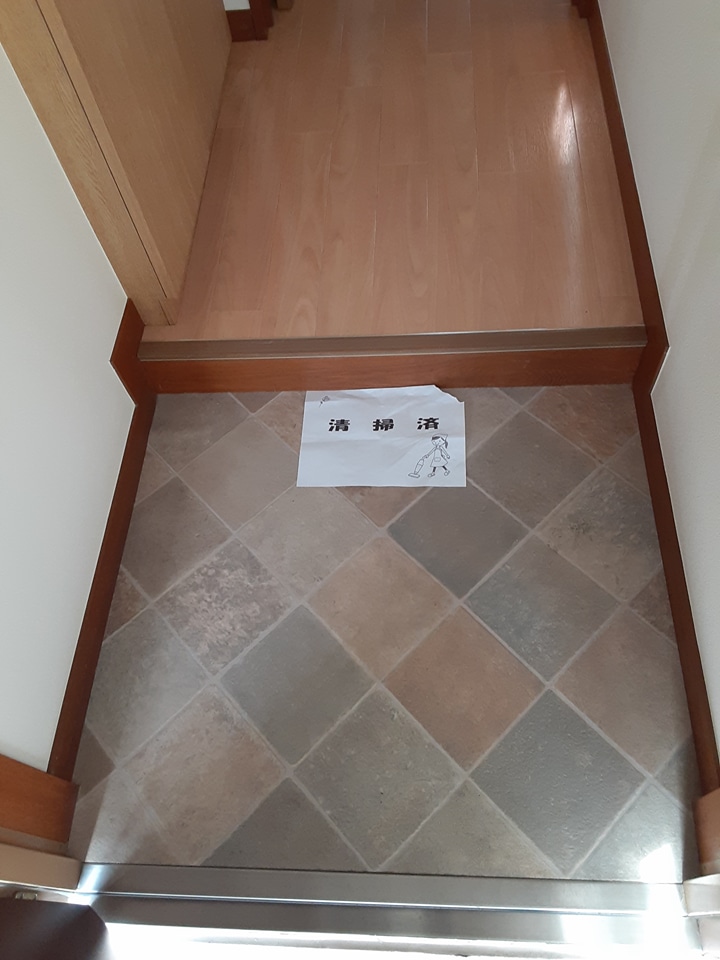 8/30 玄関
