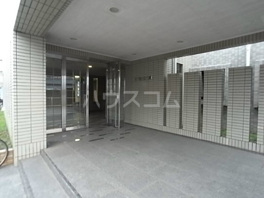 16/24 エントランス