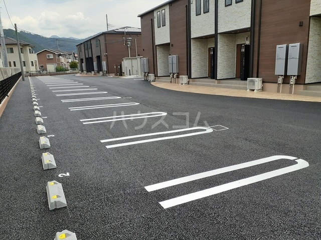 2/8 駐車場
