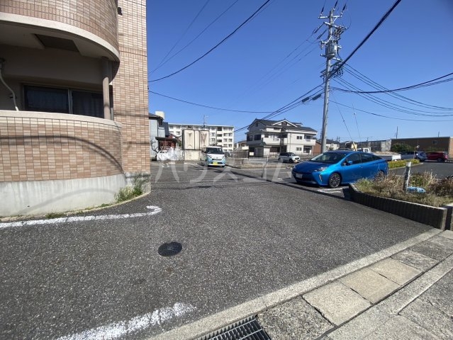 25/30 駐車場