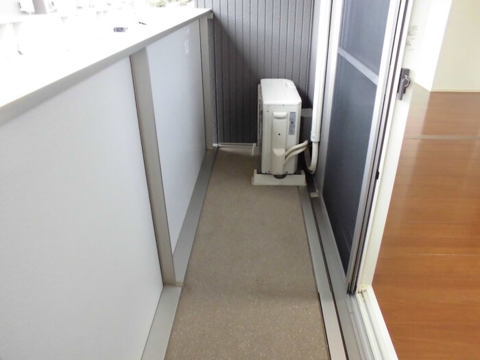 15/26 バルコニー