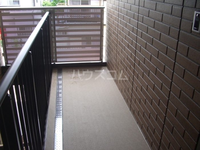 20/30 バルコニー