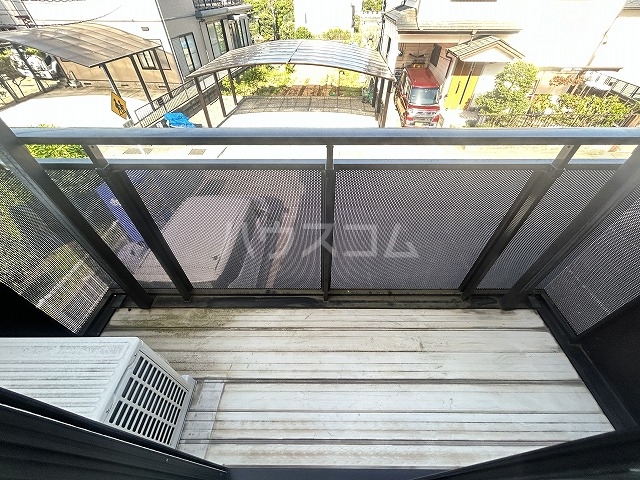 17/23 バルコニー