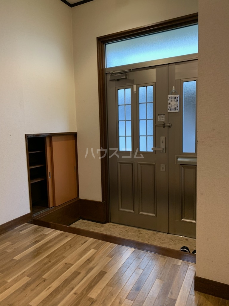 8/23 玄関