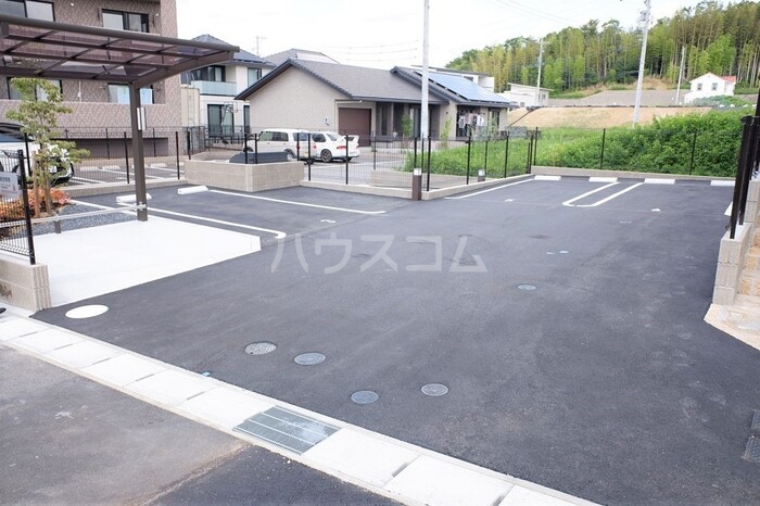 26/30 駐車場