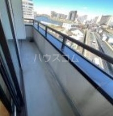 21/30 バルコニー