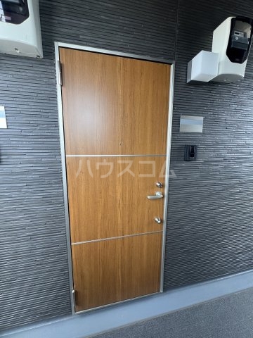 14/30 玄関