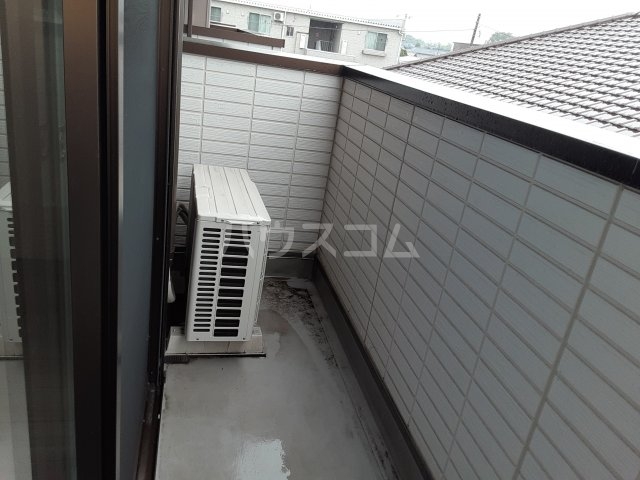 19/27 バルコニー