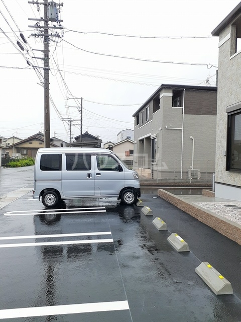 14/20 駐車場