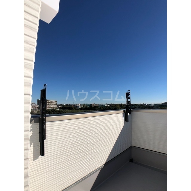 14/23 バルコニー